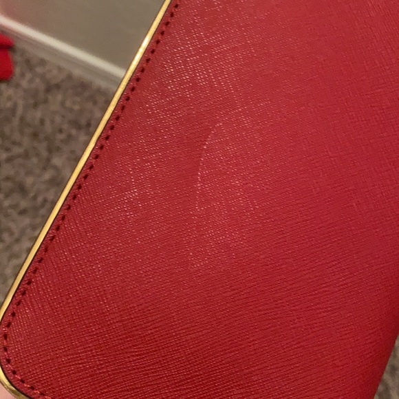 Michael Kors Red Jetset Travel Specchio Leather Zipper Wallet - Picture 5 of 13